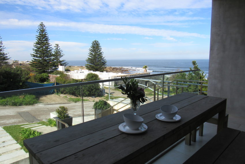 Beach House (12)
