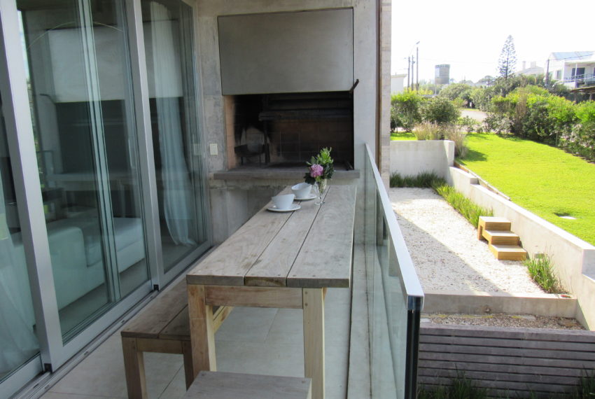 Beach House (13)