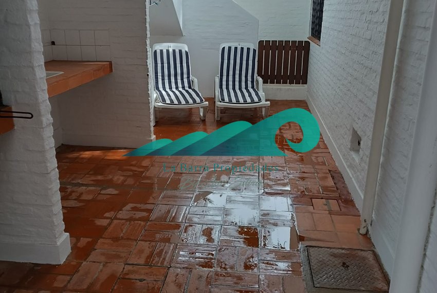 1cb7ca3d-396b-4195-9695-8c04d8242080