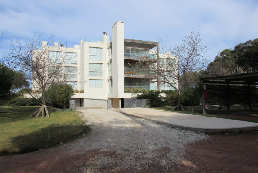 Exteriores (8)